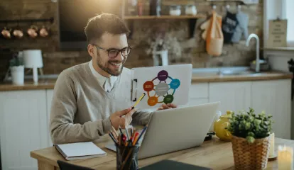 Remote Jobs You Can Get with an Online Bachelor’s Degree in Marketing