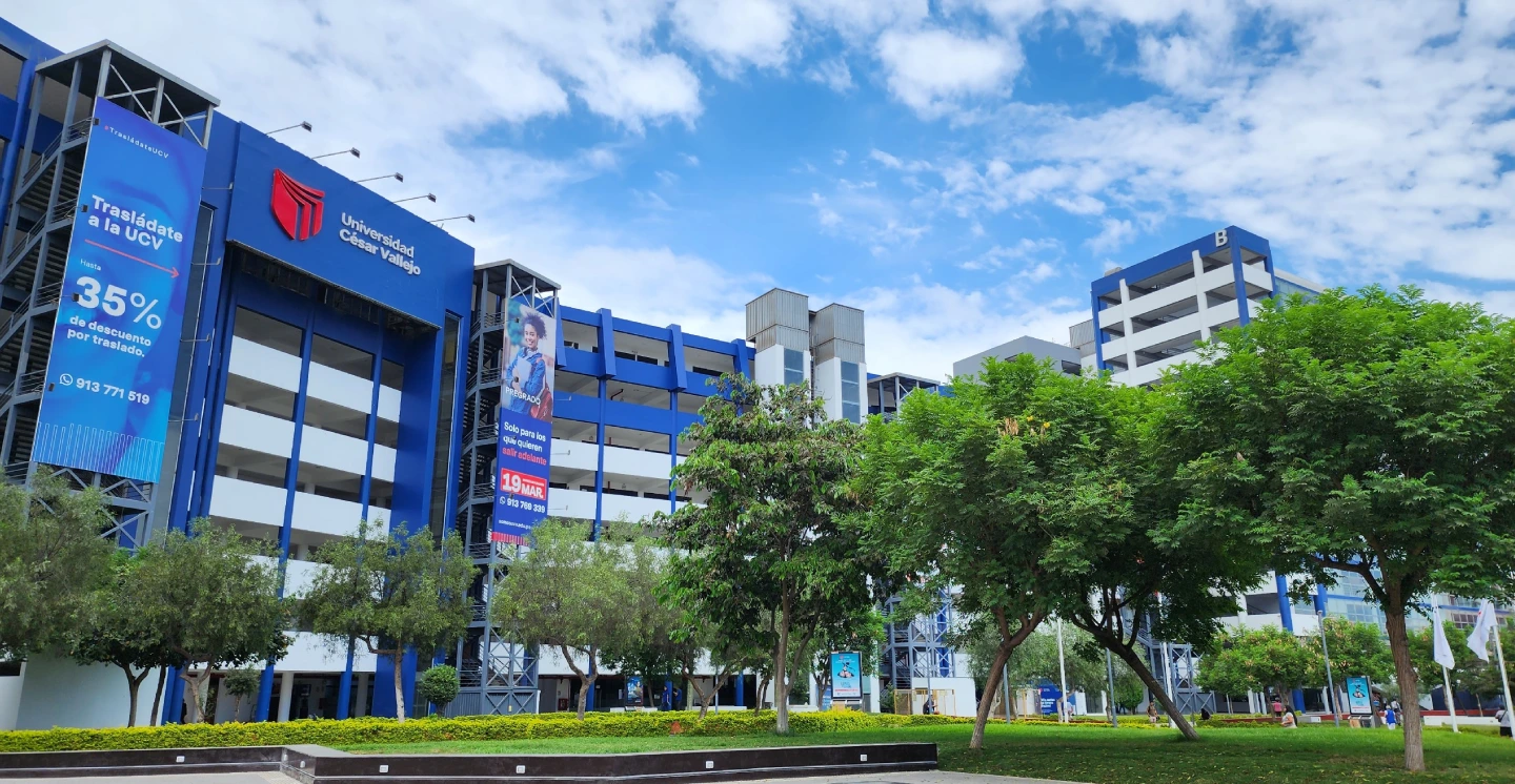 Campus Los Olivos I UCV