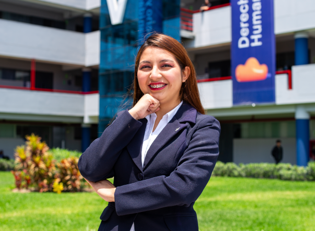 estudiante-ucv-chiclayo-recibe-reconocimiento
