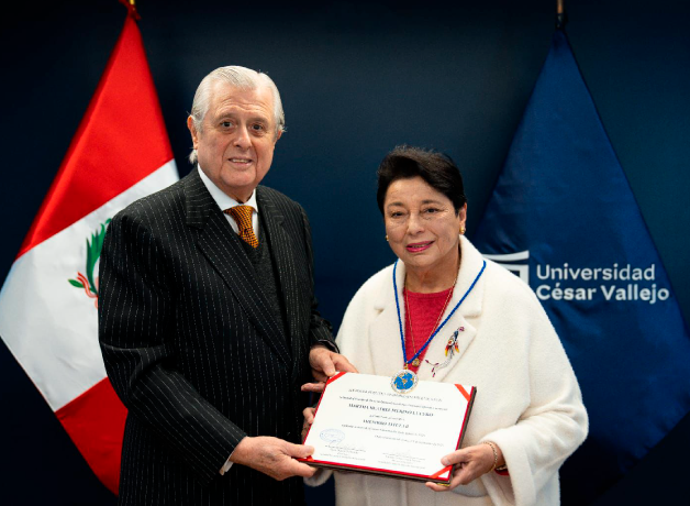 beatriz-merino-se-incorpora-a-la-sociedad-peruana-de-derecho-internacional