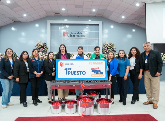 madres-de-organizaciones-sociales-presentan-recetas