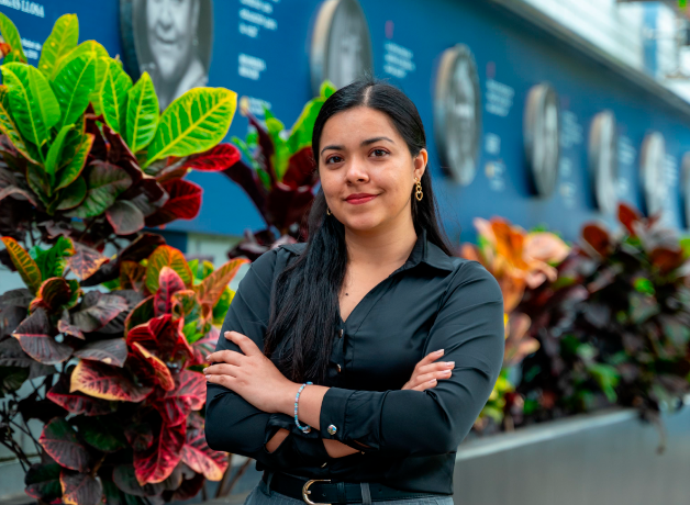 egresada-de-psicologia-ucv-logra-el-primer-puesto-en-serums-2025-ii
