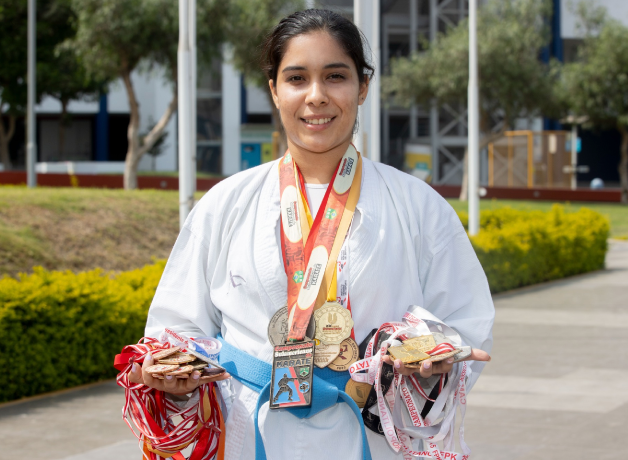 karate-disciplina-y-futuro-egresada-de-la-ucv
