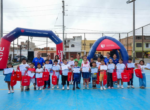 ucv-beneficio-a-miles-de-ninos-y-madres-con-talleres
